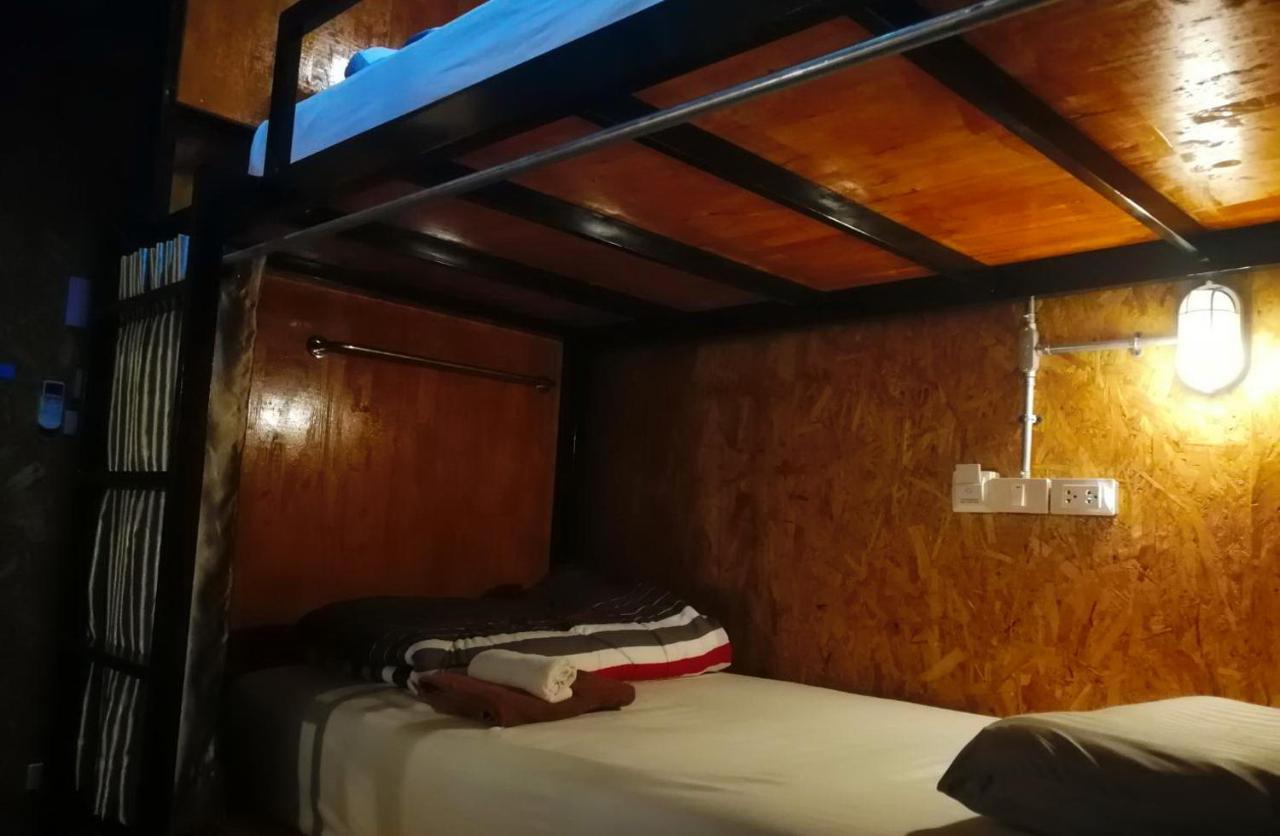 Aenguy Hostel Сукотаи Экстерьер фото