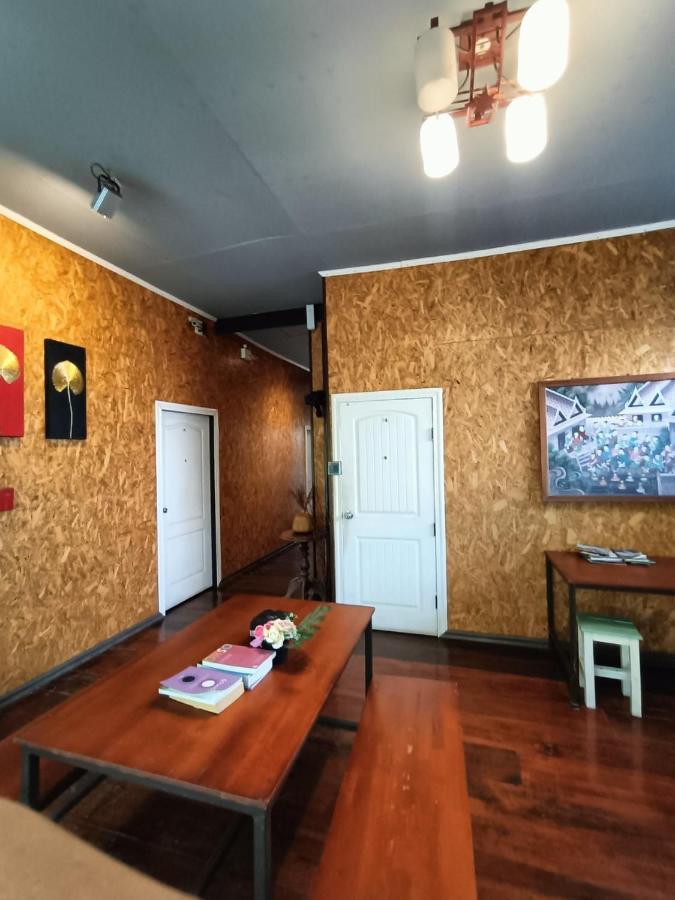 Aenguy Hostel Сукотаи Экстерьер фото